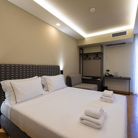 Green Boutique Hotel Vlorë Extérieur photo